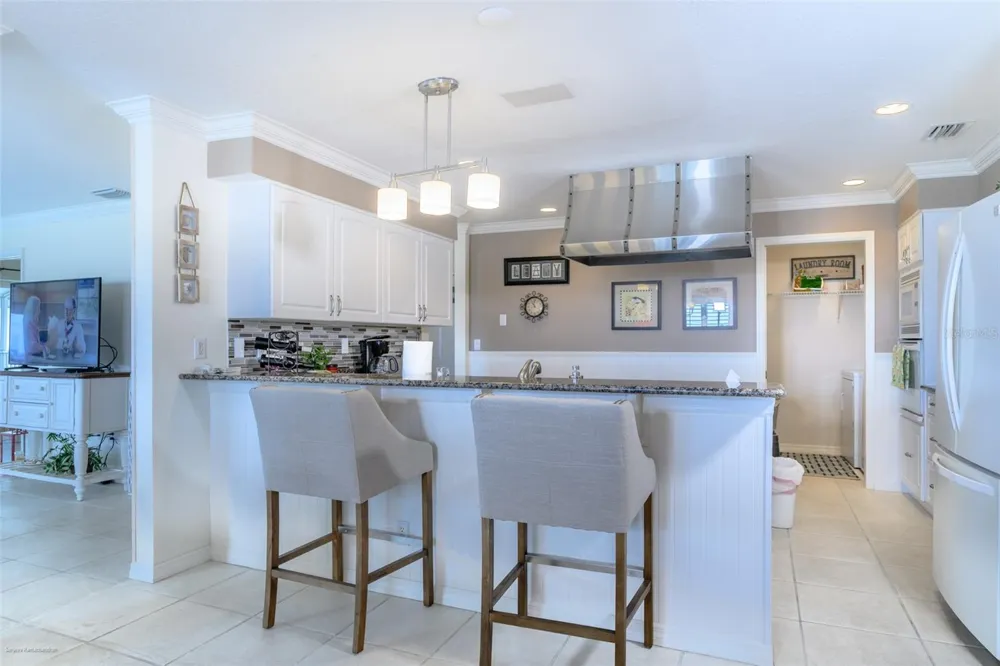 1477 PARK BEACH CIRCLE #33 Punta Gorda, FL 33950