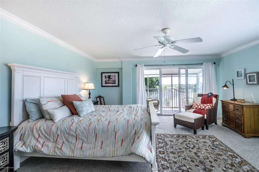 1477 PARK BEACH CIRCLE #33 Punta Gorda, FL 33950