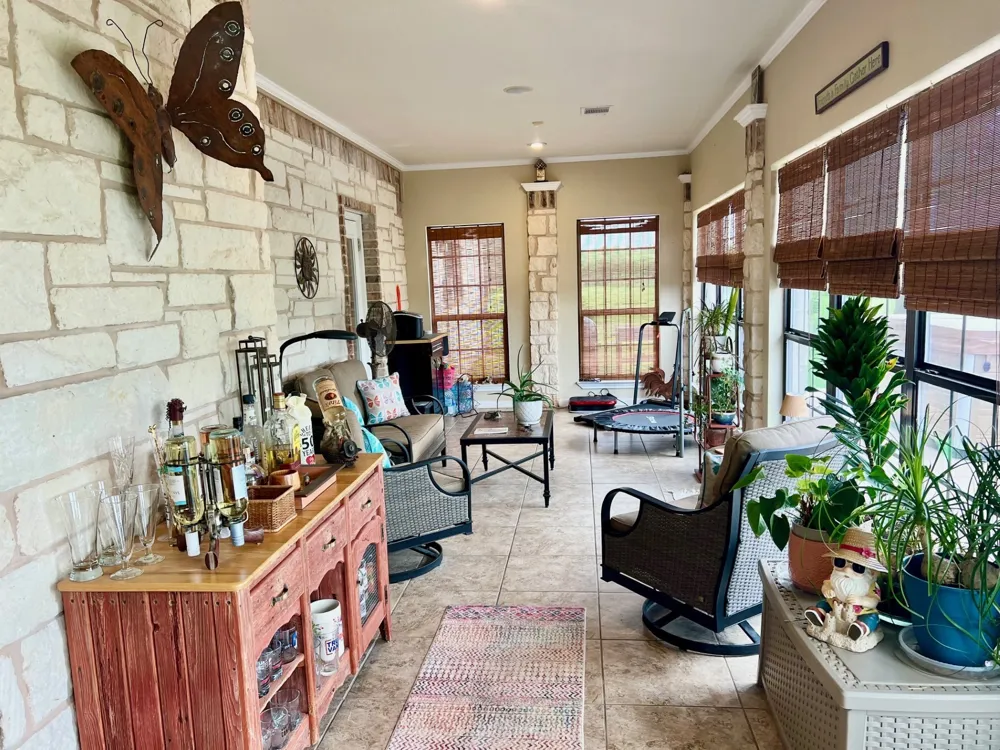 2276 Hodge Moody, TX 76557