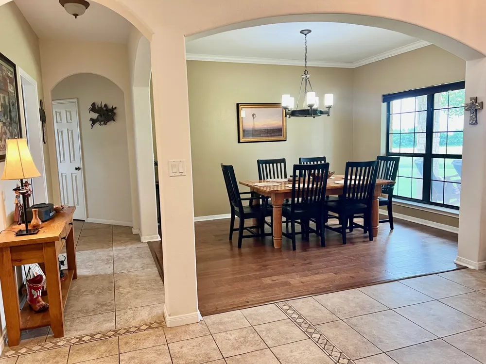 2276 Hodge Moody, TX 76557