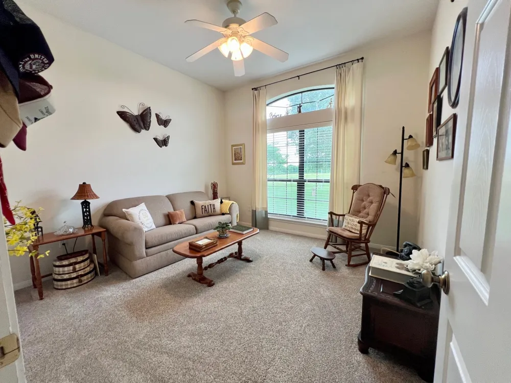 2276 Hodge Moody, TX 76557