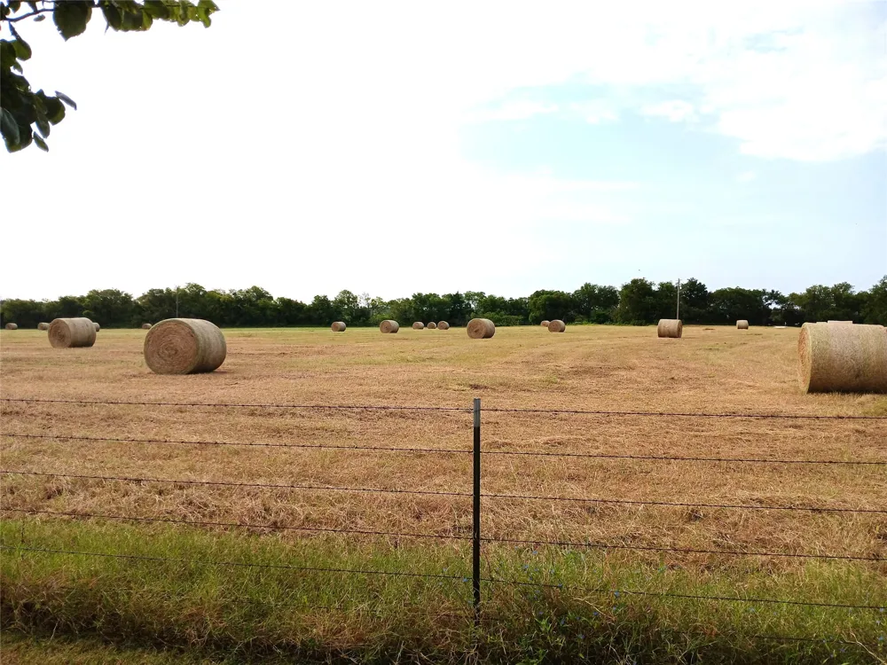 2276 Hodge Moody, TX 76557
