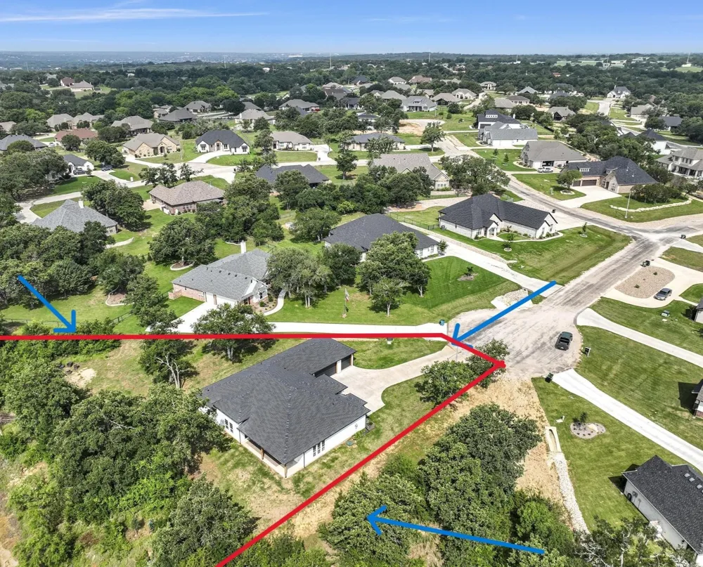 4013 Legend Trail Granbury, TX 76049