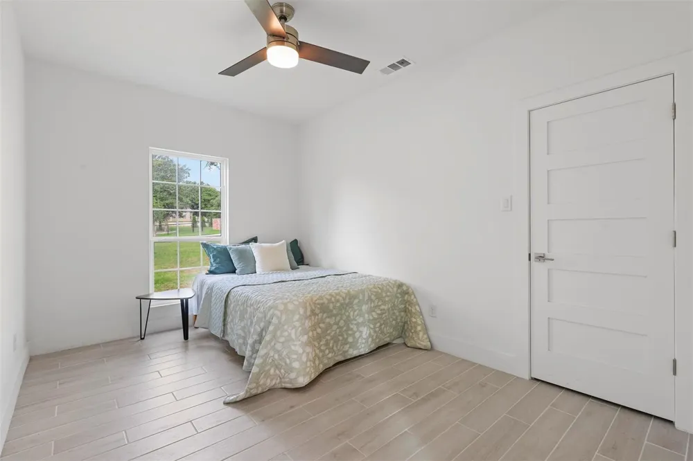4013 Legend Trail Granbury, TX 76049