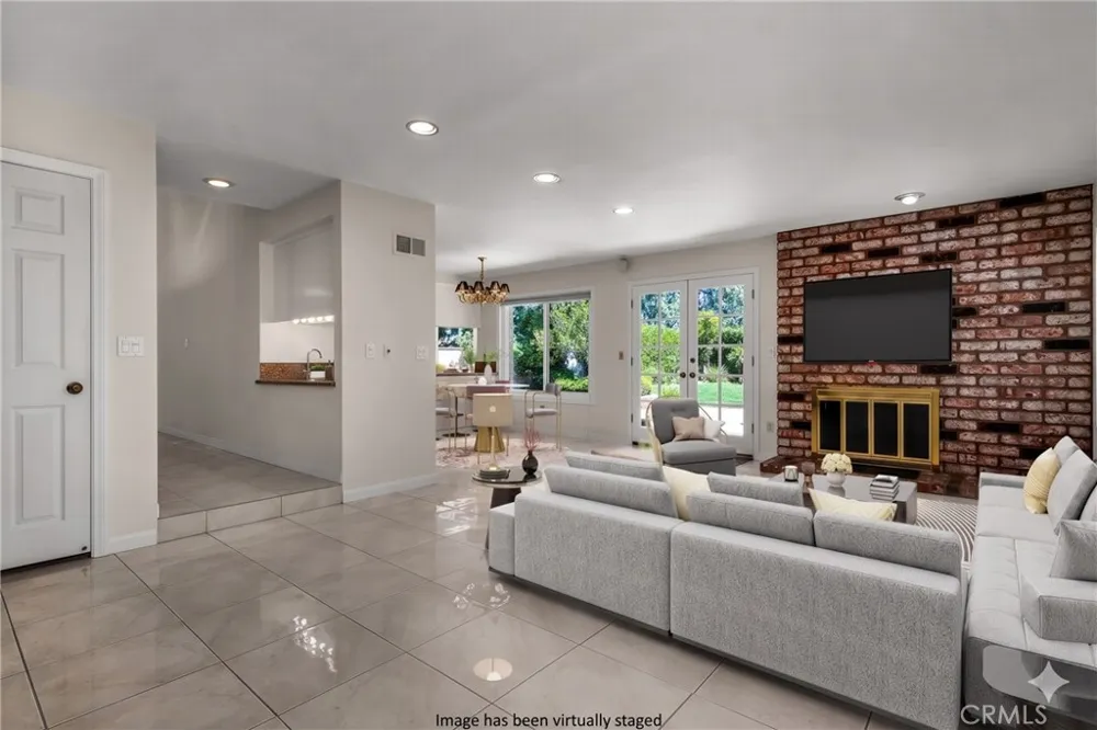 22253 Drums Court Calabasas, CA 91302