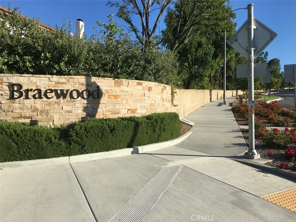 22253 Drums Court Calabasas, CA 91302