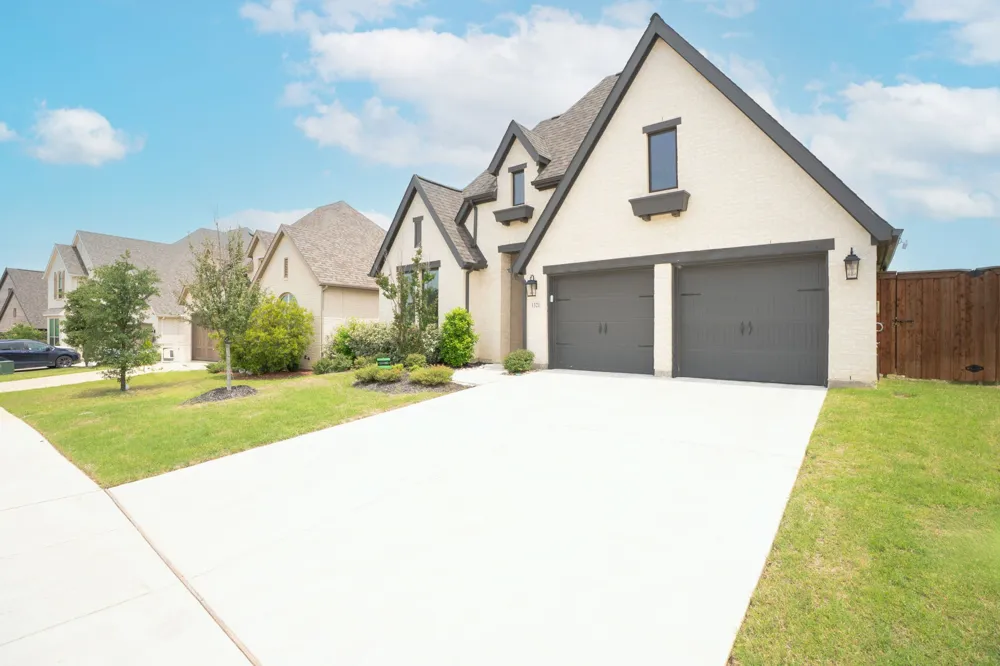 1321 Old Rocksprings Pass Mansfield, TX 76063