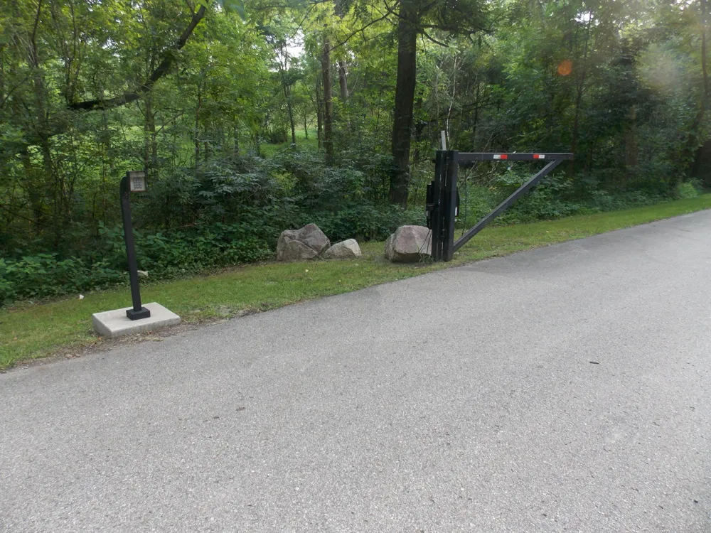 10 Long Lake Drive Cassopolis, MI 49031