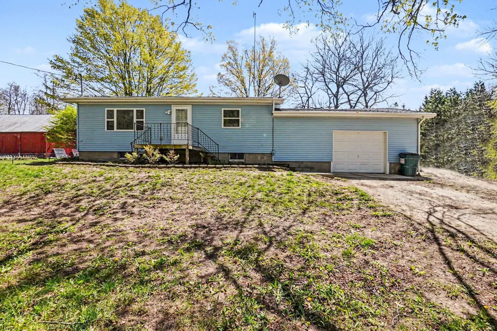 17845 7 Mile Road Cedar Township, MI 49677