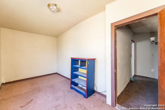 989 Oil Well Road Pipe Creek, TX 78063