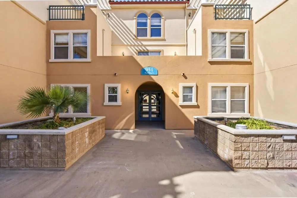 951 S 12th #311 San Jose, CA 95112