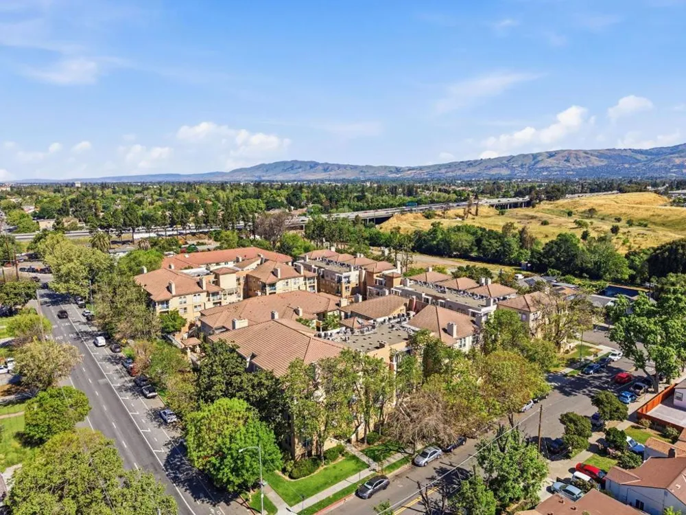 951 S 12th #311 San Jose, CA 95112
