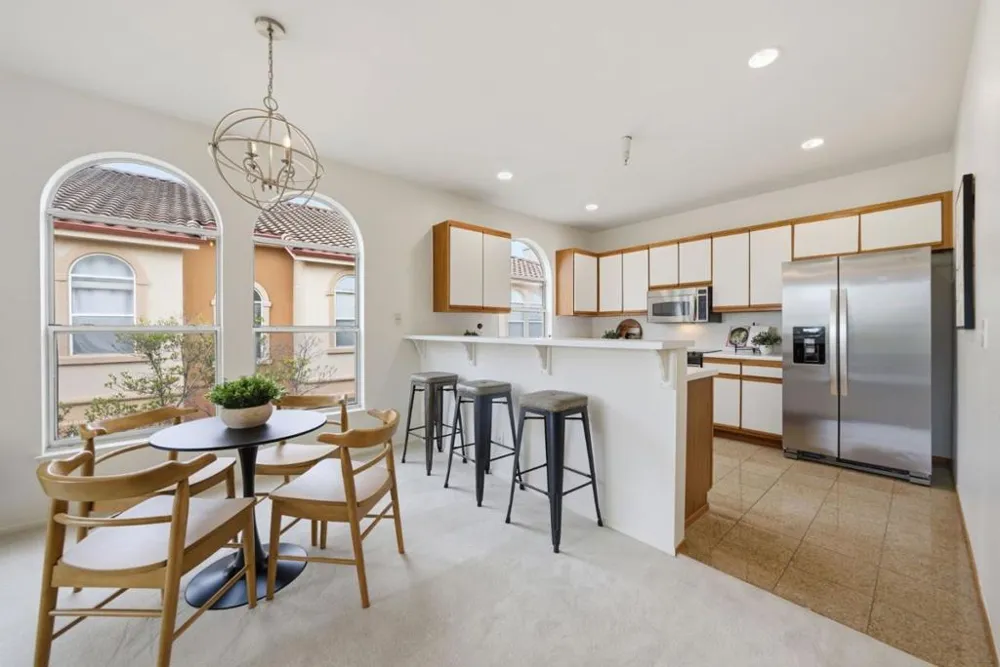 951 S 12th #311 San Jose, CA 95112
