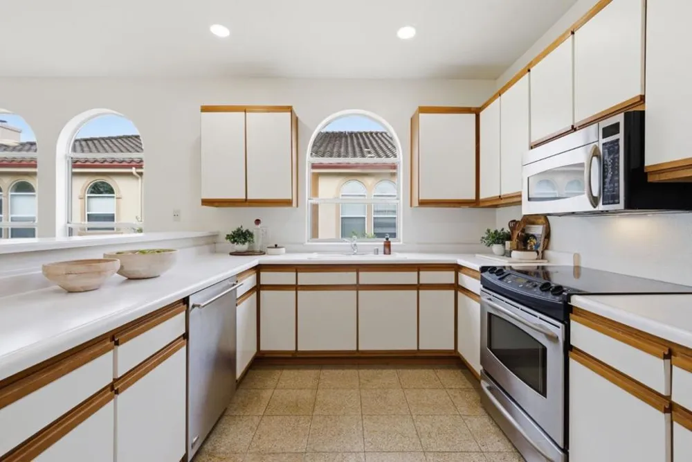 951 S 12th #311 San Jose, CA 95112