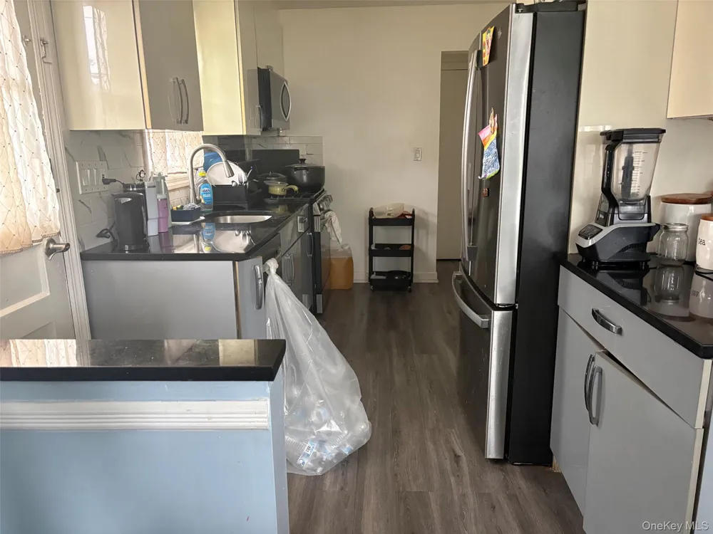 91 Broadway Valley Stream, NY 11580