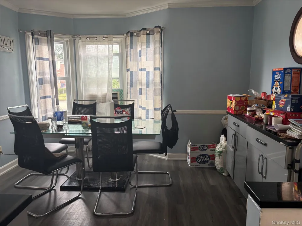 91 Broadway Valley Stream, NY 11580