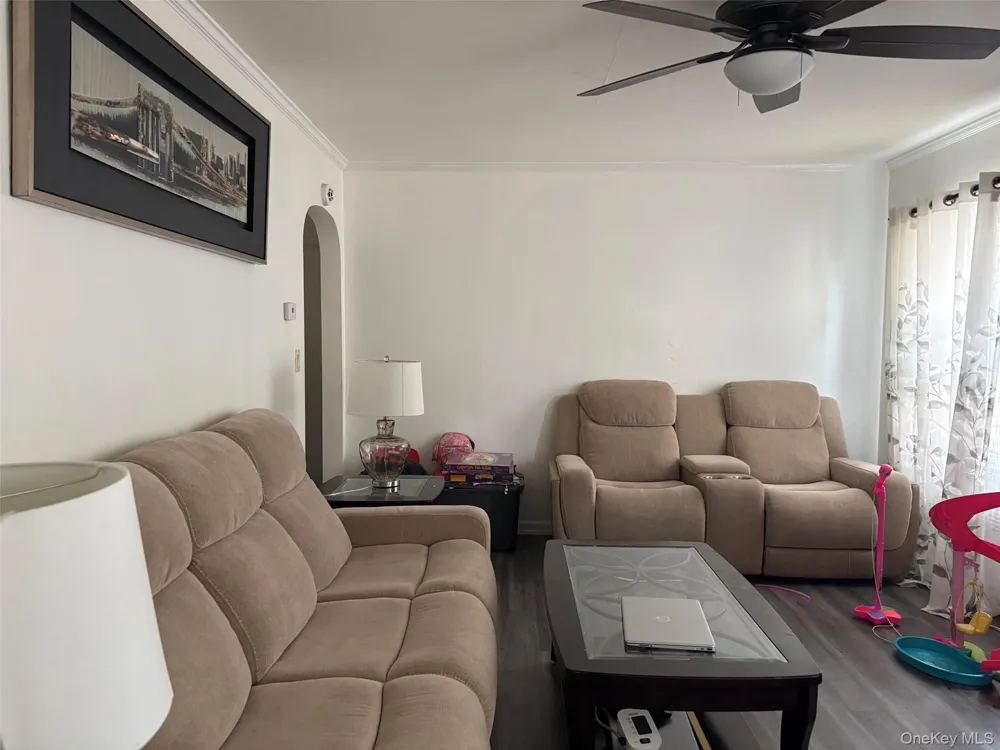 91 Broadway Valley Stream, NY 11580