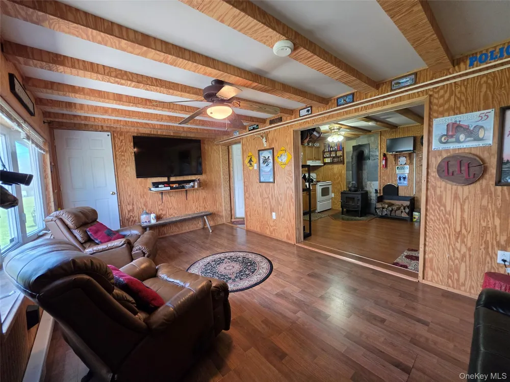 48 Mullen Road Parksville, NY 12768