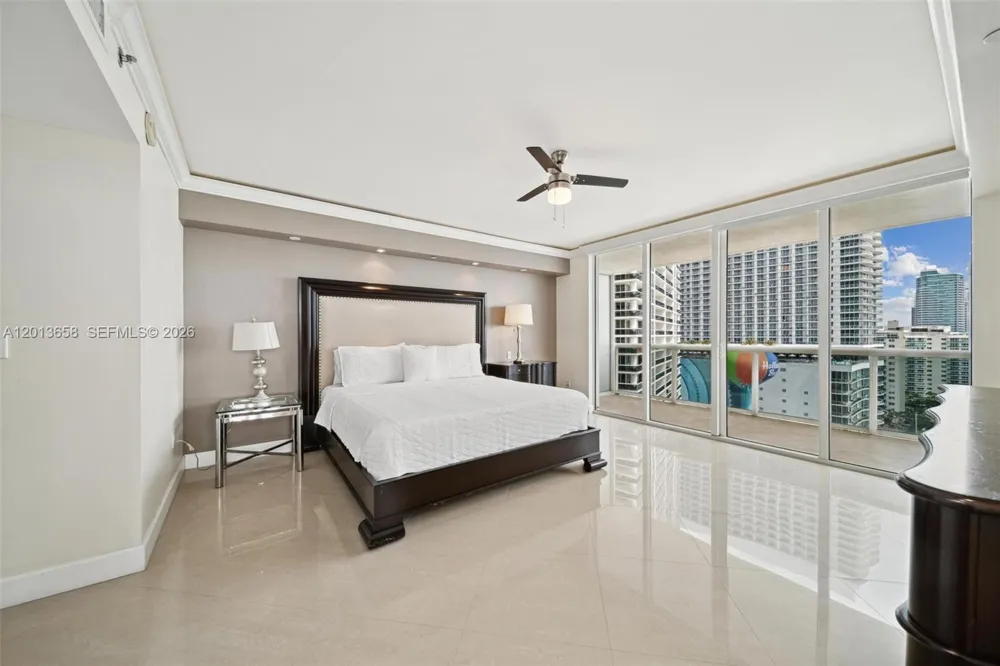 1830 S Ocean Dr #1701 Hallandale Beach, FL 33009