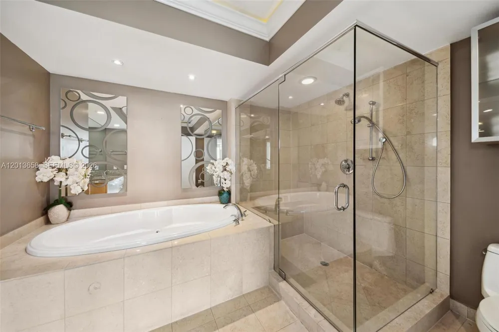 1830 S Ocean Dr #1701 Hallandale Beach, FL 33009