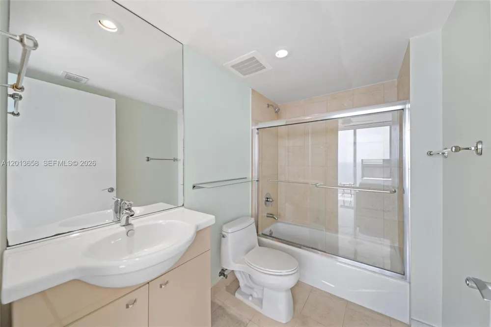 1830 S Ocean Dr #1701 Hallandale Beach, FL 33009
