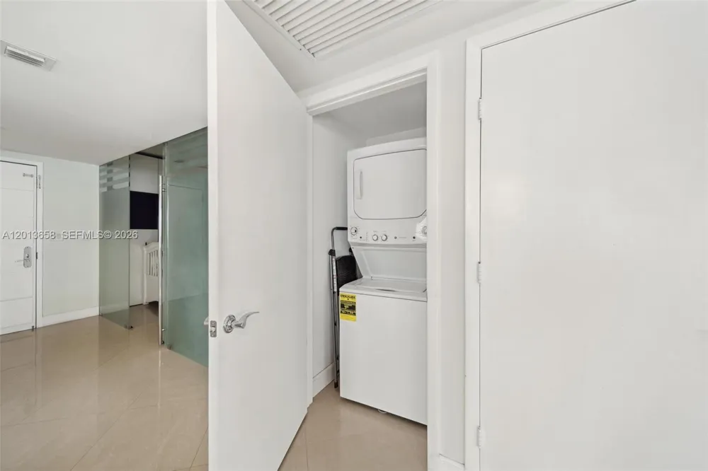 1830 S Ocean Dr #1701 Hallandale Beach, FL 33009