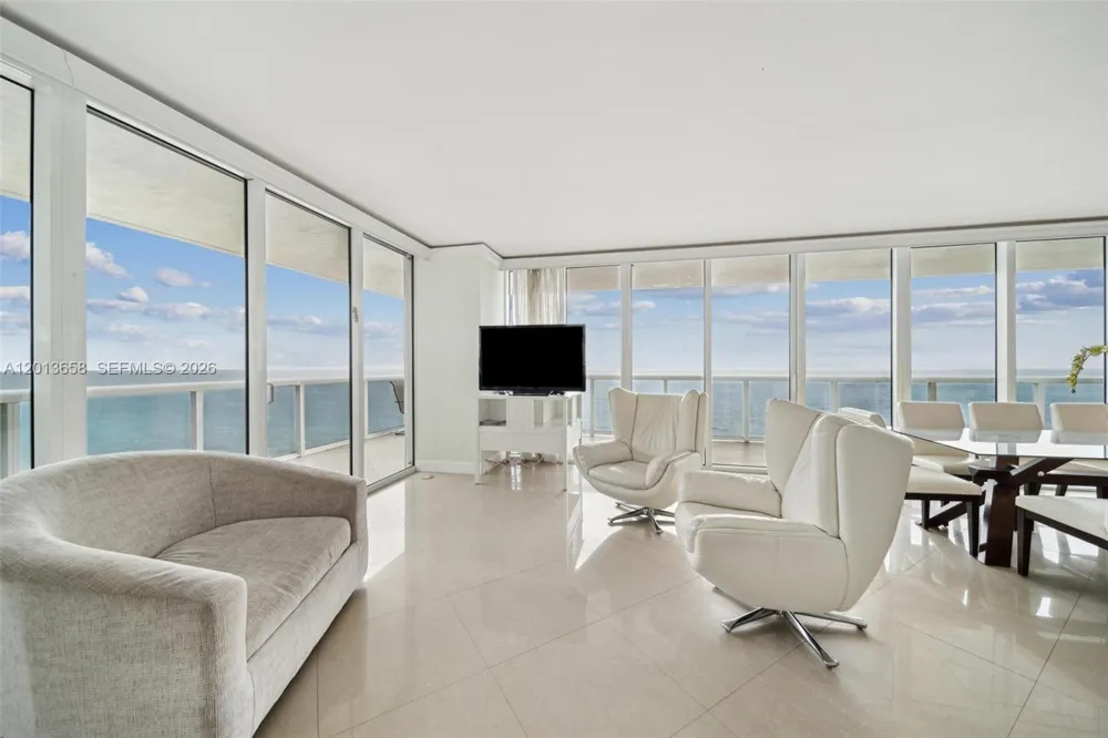1830 S Ocean Dr #1701 Hallandale Beach, FL 33009