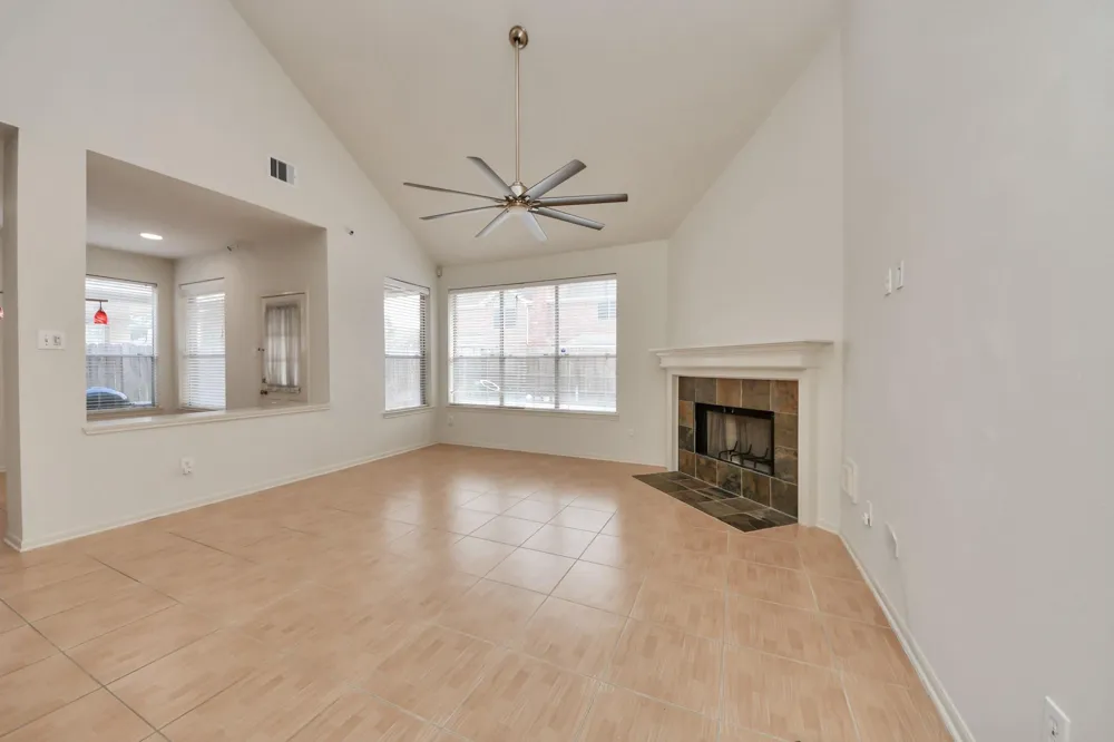 12207 Meadow Lane Court Meadows Place, TX 77477