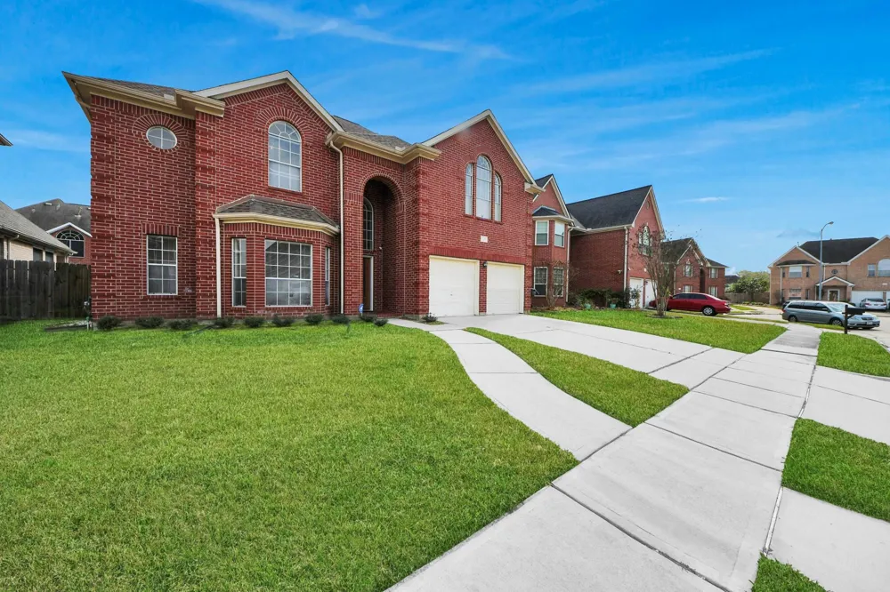 12207 Meadow Lane Court Meadows Place, TX 77477