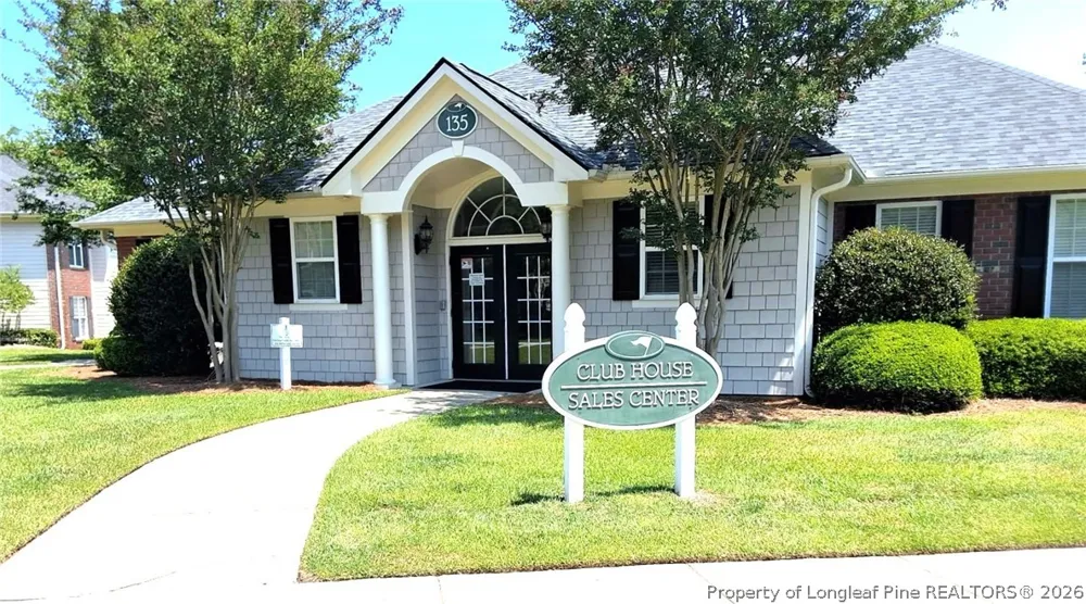 260 Gallery Drive #102 Spring Lake, NC 28390