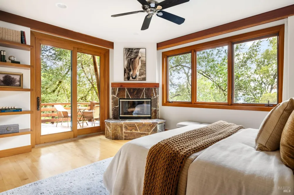 100 Zachary Lane Glen Ellen, CA 95404