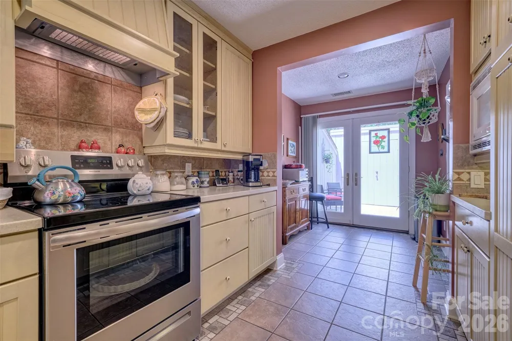 114 Pine Grove Circle Lake Wylie, SC 29710