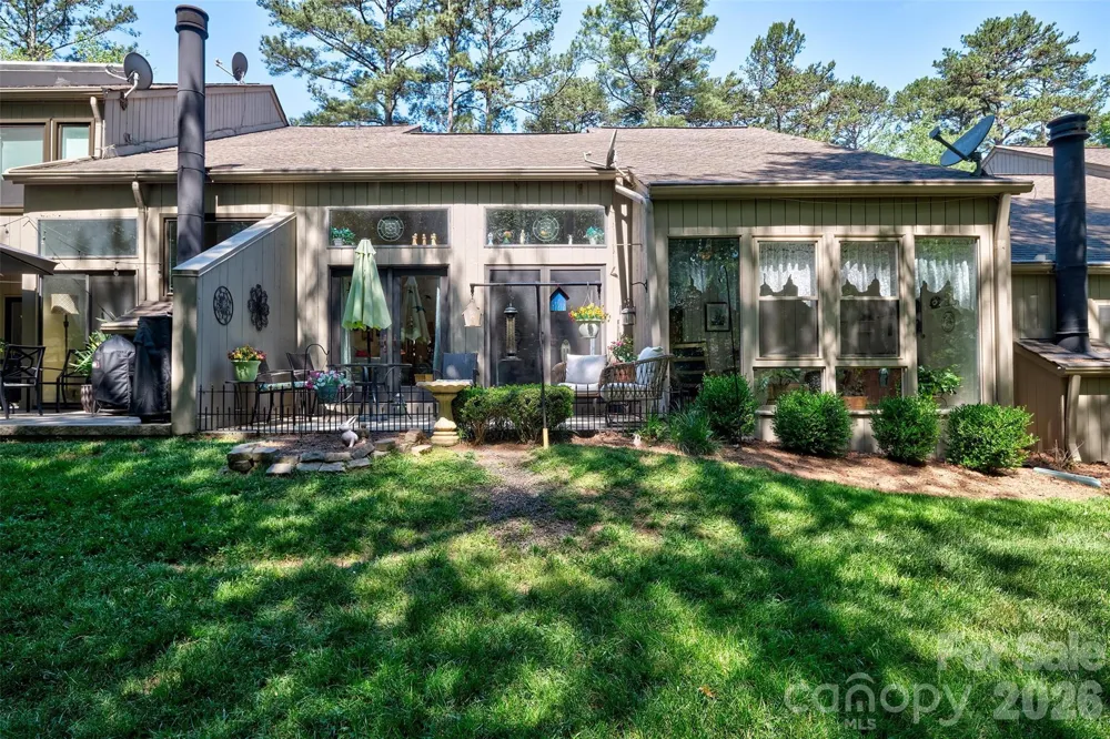 114 Pine Grove Circle Lake Wylie, SC 29710