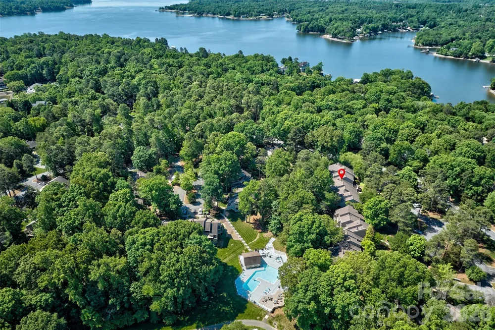 114 Pine Grove Circle Lake Wylie, SC 29710
