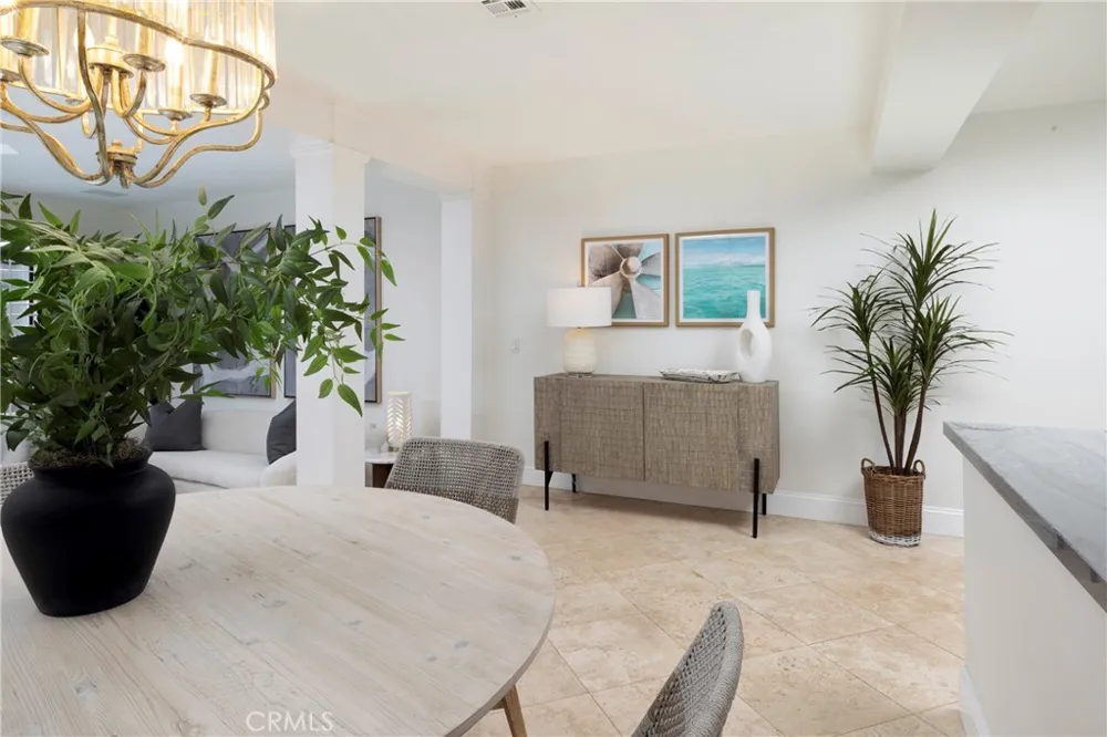 16068 Bonaire Huntington Beach, CA 92649