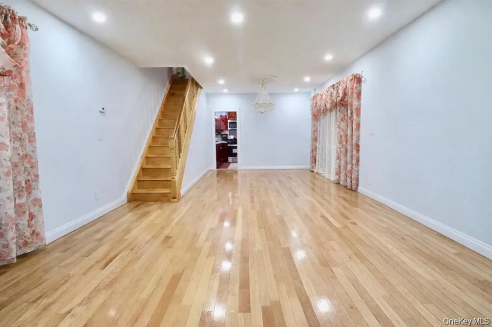 12215 115th Avenue South Ozone Park, NY 11420