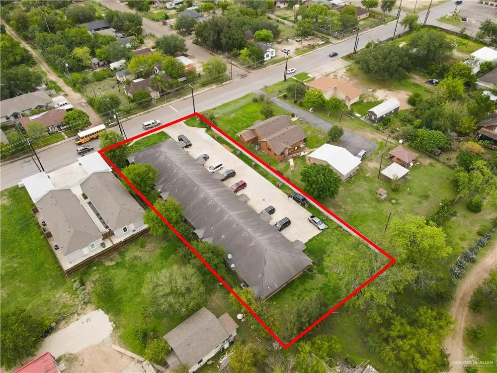 905 South Avenue Donna, TX 78537