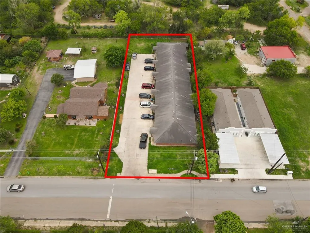 905 South Avenue Donna, TX 78537