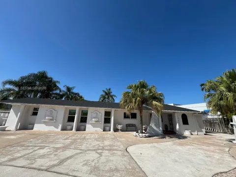 2525 SW 107th Ct