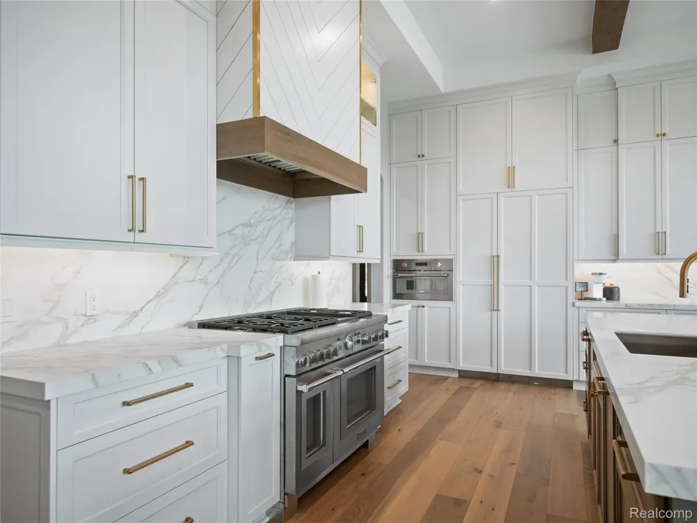 19127 Maybury Meadow Court Northville Township, MI 48167