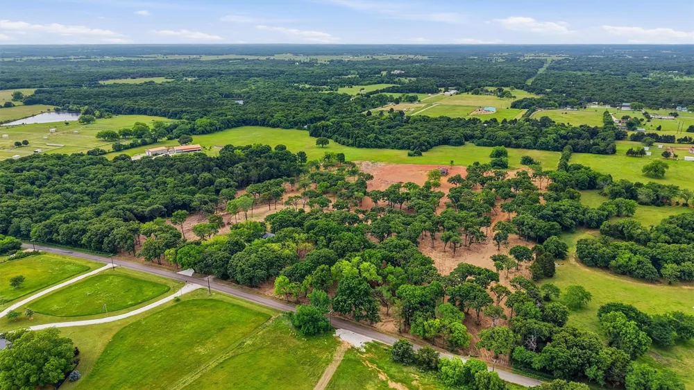 410 Arkansas Road Sadler, TX 76264