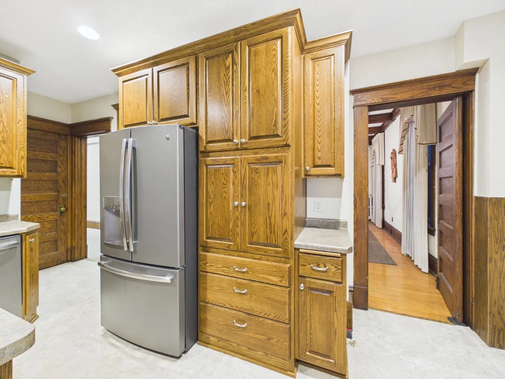 402 Second Street SE Melrose, MN 56352