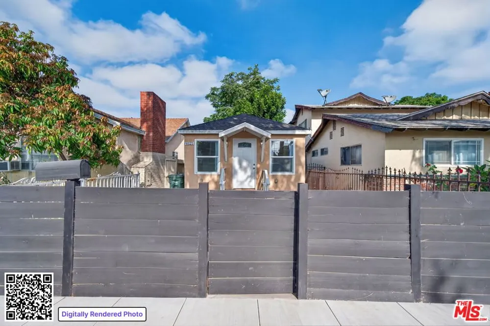 9321 Virginia Avenue South Gate, CA 90280