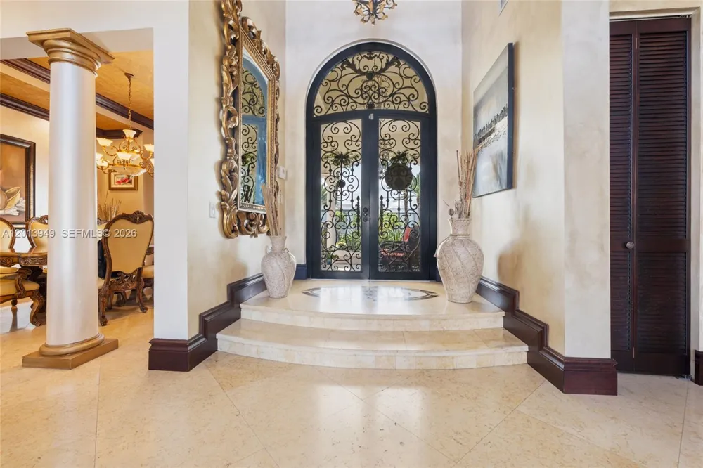 9861 NW 135th St Hialeah Gardens, FL 33018