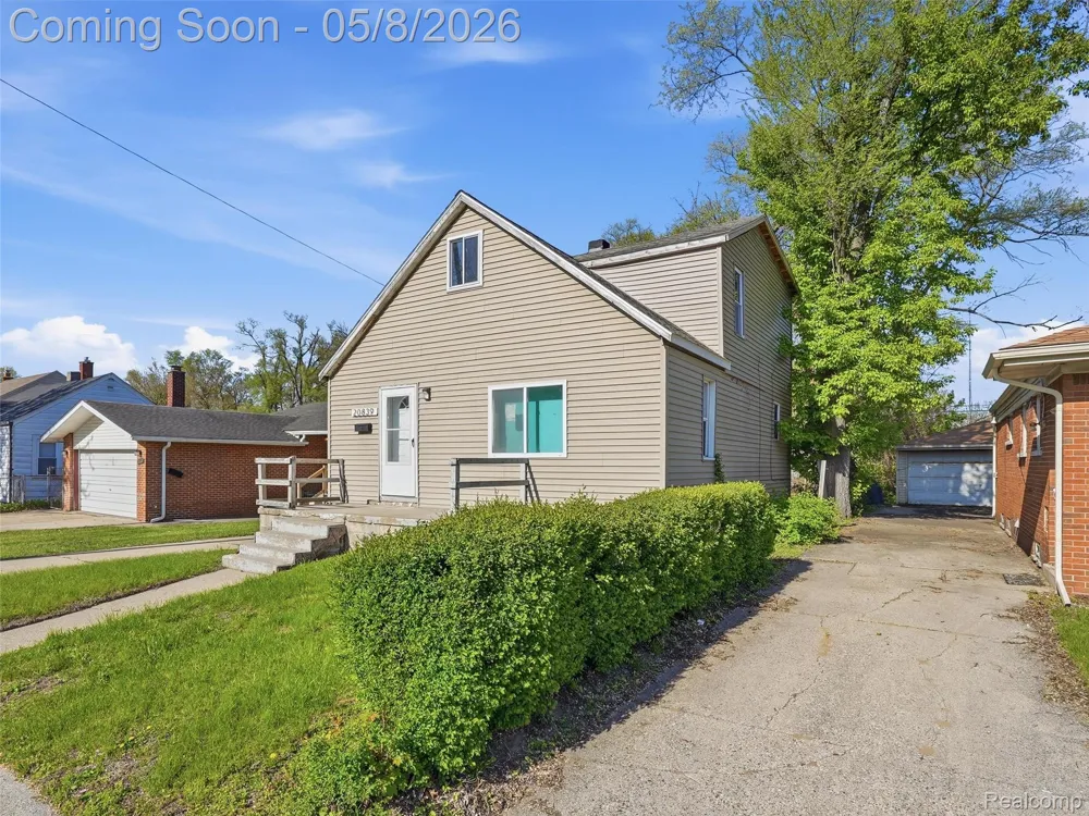20839 Reimanville Avenue Royal Oak Charter Township, MI 48220