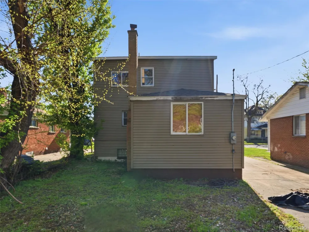 20839 Reimanville Avenue Royal Oak Charter Township, MI 48220