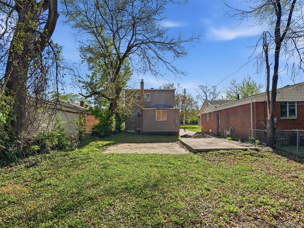 20839 Reimanville Avenue Royal Oak Charter Township, MI 48220
