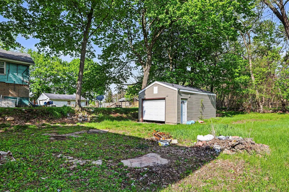 219 S Dalrymple Street Albion City, MI 49224