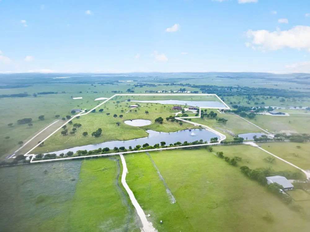 501 Alsdorf Road Ennis, TX 75119