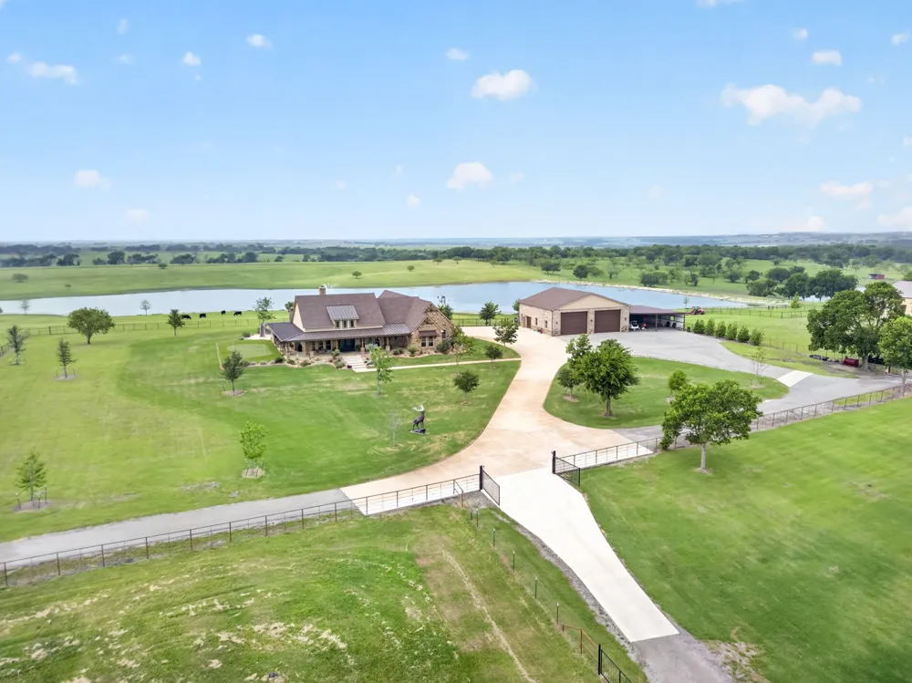 501 Alsdorf Road Ennis, TX 75119